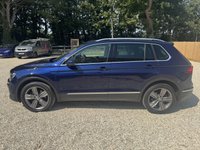 USED 2017 67 VOLKSWAGEN TIGUAN 2.0 TSI SEL SUV 5dr Petrol DSG 4Motion Euro 6 (s/s) (180 ps) 1 LADY OWNER PAN ROOF APPLECP