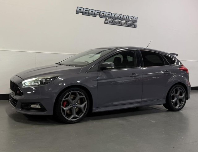 2015 15 Ford Focus 2.0T EcoBoost ST-3 Hatchback 5dr Petrol Manual Euro 6 (s/s) (250 ps)