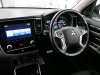 USED 2020 70 MITSUBISHI OUTLANDER 2.4 PHEV REFLEX PLUS COMMERCIAL 4WD AUTOMATIC  1 OWNER | PLUG IN HYBRID |  AUTOMATIC