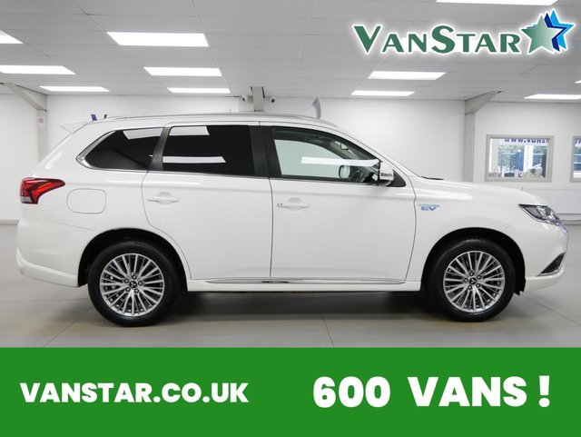 View our Mitsubishi Outlander 2.4 PHEV REFLEX PLUS COMMERCIAL 4WD AUTOMATIC 
