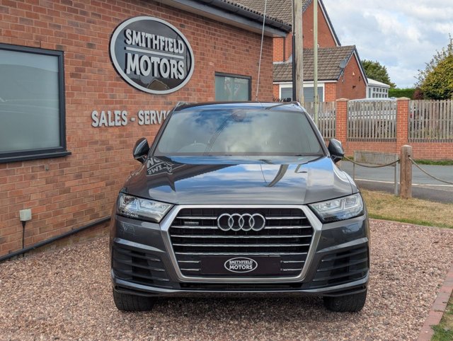 View our AUDI Q7
