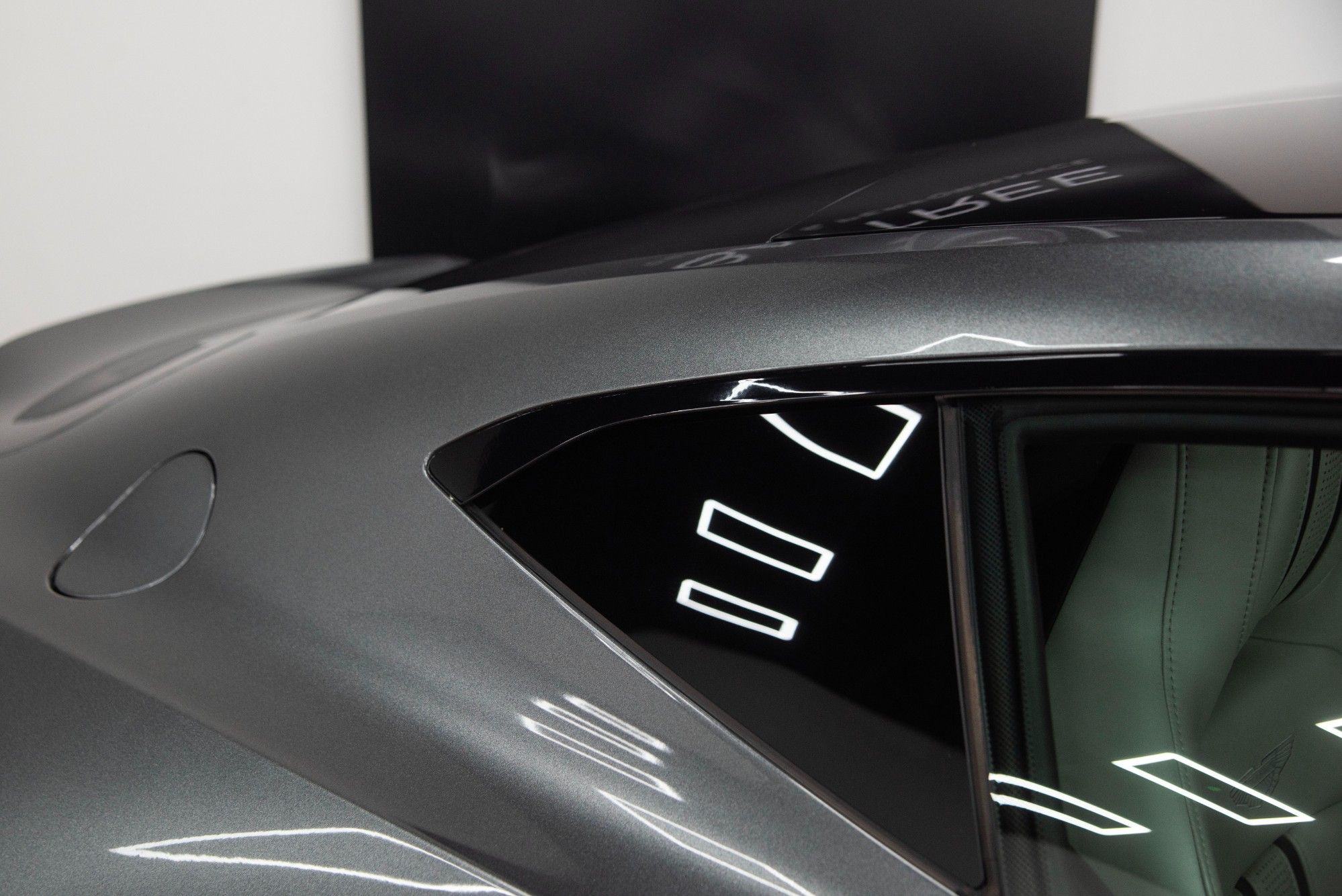 USED 2023 23 ASTON MARTIN VANTAGE 4.0 V8 Coupe  