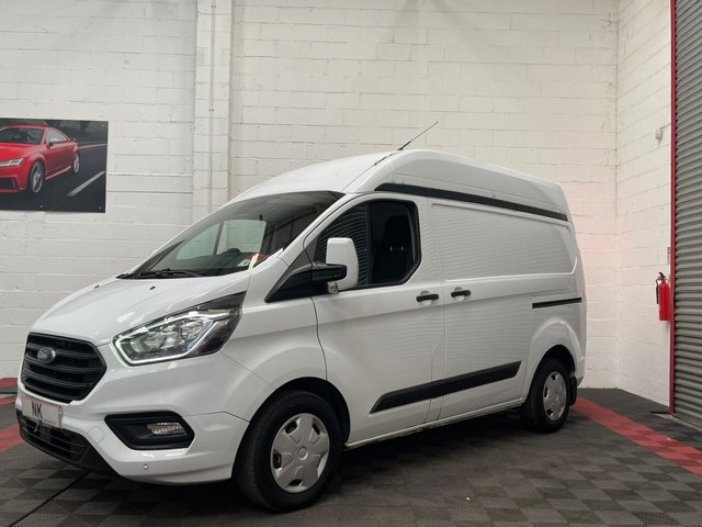 2020 Ford Transit Custom 2L Trend 5dr - Photo 2