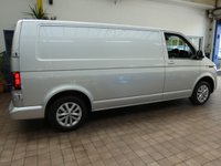 USED 2021 70 VOLKSWAGEN TRANSPORTER 2.0 TDI T28 Highline Panel Van 5dr Diesel Manual FWD LWB High Roof Euro 6 (s/s) (150 ps) 3 SEATS AC ANDROID APPLE CARPLAY CRUISE CONTROL PARKING SENSORS 1 OWNER SERVICE HISTORY WARRANTY GENUINE LOW MILEAGE