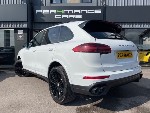 View our PORSCHE CAYENNE