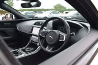 USED 2019 19 JAGUAR XE 2.0i GPF R-Sport Saloon 4dr Petrol Auto Euro 6 (s/s) (250 ps) PAN ROOF / MERIDIAN / BLACK PK