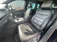 USED 2016 65 VOLKSWAGEN TOUAREG 3.0 TDI V6 BlueMotion Tech R-Line SUV 5dr Diesel Tiptronic 4WD Euro 6 (s/s) (262 ps) FULL SERVICE HISTORY 2 KEYS BOOK PACK SERVICED AS REQUIRED AND 1 YEAR MOT WITHIN THE SALE
