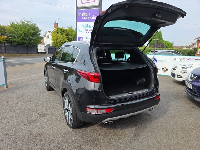View our KIA SPORTAGE