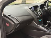 USED 2014 64 FORD FOCUS 1.6 TDCi Titanium Navigator Hatchback 5dr Diesel Manual Euro 5 (s/s) (115 ps) F.S.H | NEW MOT | CAMBELT