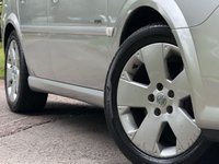 USED 2007 07 VAUXHALL VECTRA 3.0 CDTi V6 24V Elite Hatchback 5dr Diesel Automatic (192 g/km, 181 bhp) 