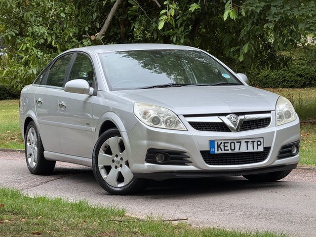 2007 07 Vauxhall Vectra 3.0 CDTi V6 24V Elite Hatchback 5dr Diesel Automatic (192 g/km, 181 bhp)