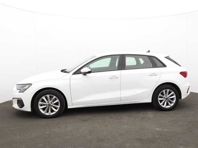 2022 Audi A3 1L Technik 5dr - Photo 8