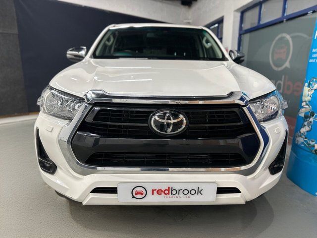 2022 TOYOTA HILUX - Photo 3
