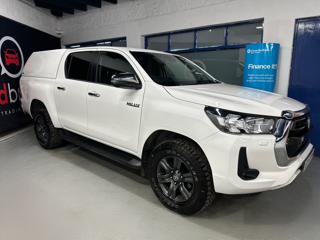 2022 TOYOTA HILUX - Photo 4
