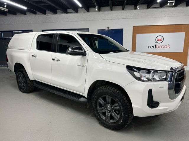 2022 TOYOTA HILUX - Photo 5