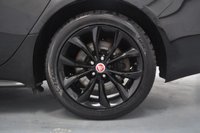 USED 2017 66 JAGUAR XF 2.0d R-Sport Saloon 4dr Diesel Auto AWD Euro 6 (s/s) (180 ps) 