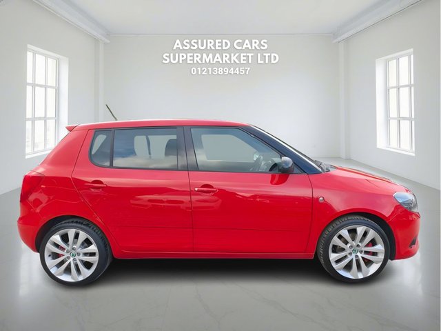 2011 SKODA FABIA - Photo 9