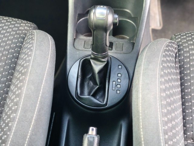 2011 SKODA FABIA - Photo 11