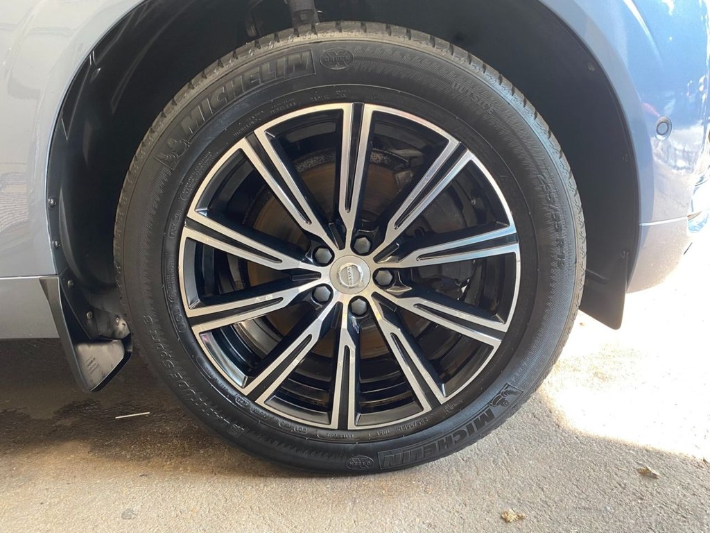 USED 2018 68 VOLVO XC60 2.0 D5 PowerPulse Inscription SUV 5dr Diesel Auto AWD Euro 6 (s/s) (235 ps) GREAT SPECIFICATION XC60