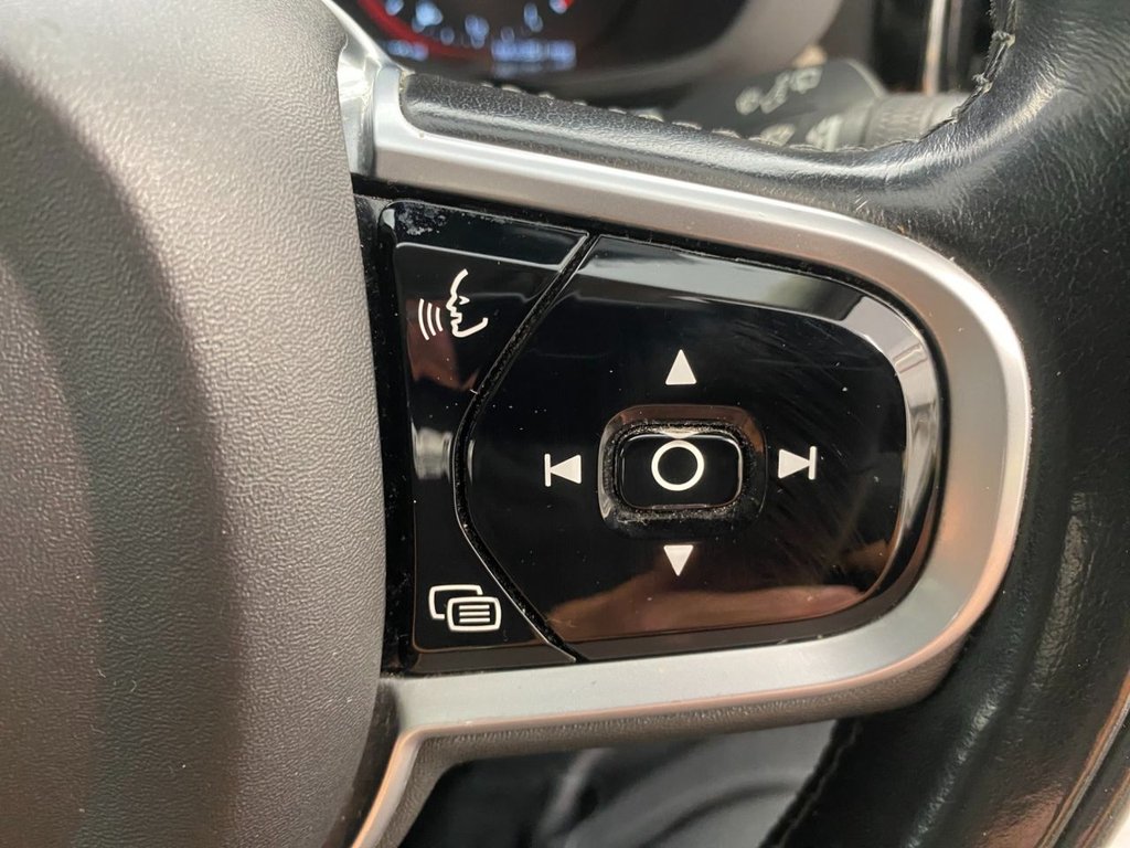 USED 2018 68 VOLVO XC60 2.0 D5 PowerPulse Inscription SUV 5dr Diesel Auto AWD Euro 6 (s/s) (235 ps) GREAT SPECIFICATION XC60