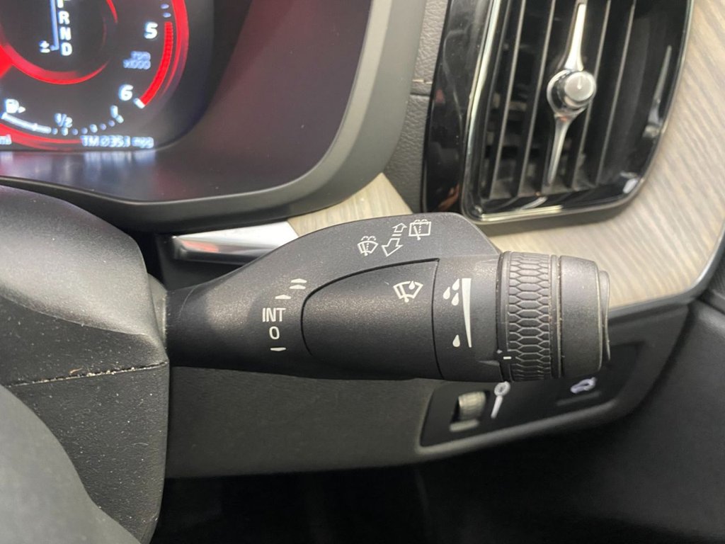 USED 2018 68 VOLVO XC60 2.0 D5 PowerPulse Inscription SUV 5dr Diesel Auto AWD Euro 6 (s/s) (235 ps) GREAT SPECIFICATION XC60