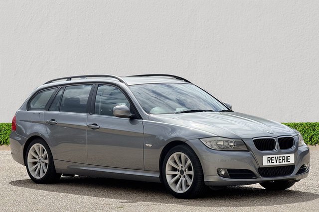 View our BMW 3 SERIES