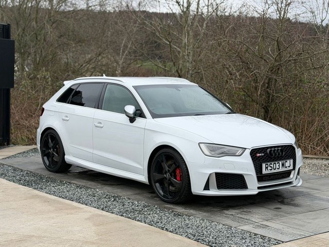 2016 AUDI RS3 - Photo 6