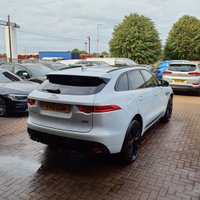 USED 2017 V JAGUAR F-PACE 2.0 D180 R-Sport SUV 5dr Diesel Auto AWD Euro 6 (s/s) (180 ps) GENUINE MILEAGE ULEZ