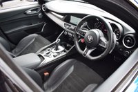 USED 2021 21 ALFA ROMEO GIULIA 2.9 V6 Bi-Turbo Quadrifoglio Saloon 4dr Petrol GPF Auto Euro 6 (s/s) (510 ps) CARBON BUCKETS / CARBON ROOF