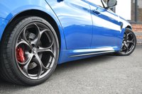 USED 2021 21 ALFA ROMEO GIULIA 2.9 V6 Bi-Turbo Quadrifoglio Saloon 4dr Petrol GPF Auto Euro 6 (s/s) (510 ps) CARBON BUCKETS / CARBON ROOF