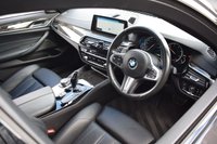 USED 2018 18 BMW 5 SERIES 3.0 530d M Sport Saloon 4dr Diesel Auto xDrive Euro 6 (s/s) (265 ps) COMFORT PACK / M SPORT PLUS