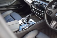 USED 2018 18 BMW 5 SERIES 3.0 530d M Sport Saloon 4dr Diesel Auto xDrive Euro 6 (s/s) (265 ps) COMFORT PACK / M SPORT PLUS
