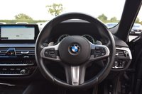 USED 2018 18 BMW 5 SERIES 3.0 530d M Sport Saloon 4dr Diesel Auto xDrive Euro 6 (s/s) (265 ps) COMFORT PACK / M SPORT PLUS