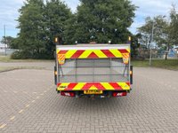 USED 2021 71 FORD TRANSIT 2.0 350 EcoBlue HD Leader Premium Dropside 2dr Diesel Manual RWD L4 Euro 6 (s/s) (DRW) (130 ps) FSH, tow-bar, tail lift, DAB radio