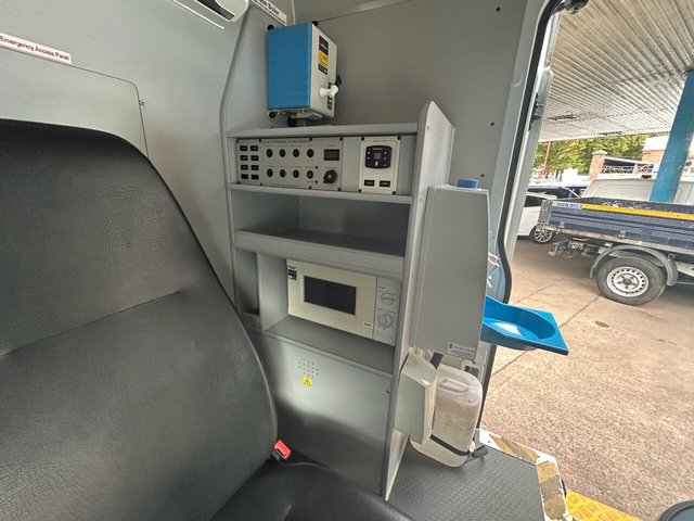 2018 Ford Transit - Photo 11