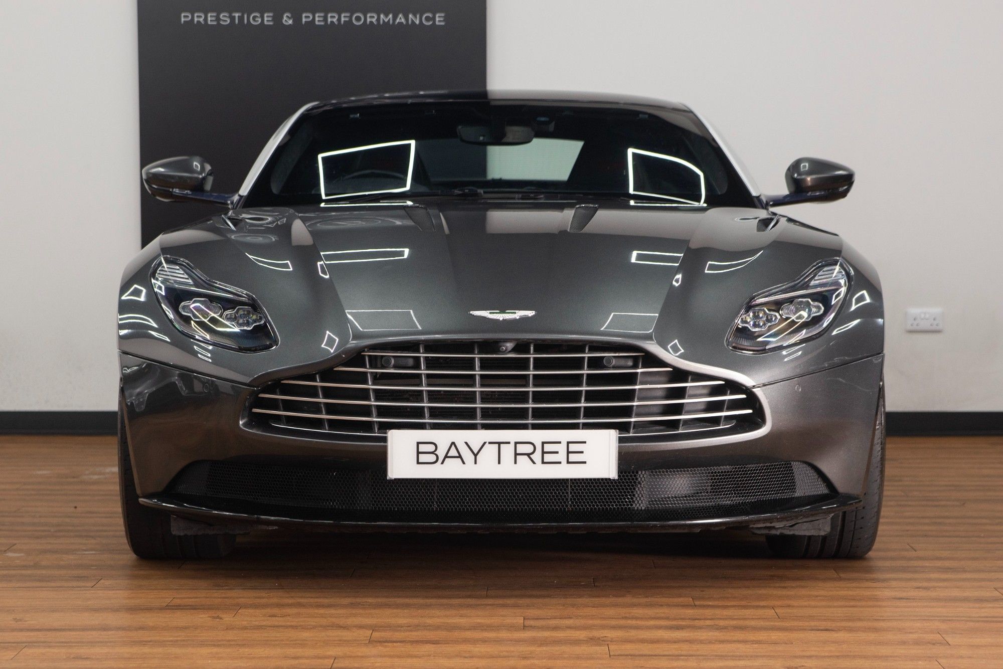 USED 2017 17 ASTON MARTIN DB11 5.2 V12 Coupe 