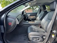 USED 2015 15 JAGUAR XF 2.2d Luxury Saloon 4dr Diesel Auto Euro 5 (s/s) (163 ps) 