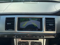 USED 2015 15 JAGUAR XF 2.2d Luxury Saloon 4dr Diesel Auto Euro 5 (s/s) (163 ps) 