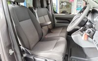 USED 2023 72 VAUXHALL Vivaro Life Electric 50kWh Combi MPV 5dr Electric Auto LWB (9 Seat, 11kW Charger) (136 ps) 9 SEATS AC ANDROID APPLE CARPLAY CRUISE CONTROL PARKING SENSORS 1 OWNER WARRANTY