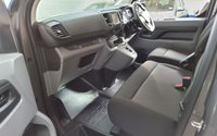 USED 2023 72 VAUXHALL Vivaro Life Electric 50kWh Combi MPV 5dr Electric Auto LWB (9 Seat, 11kW Charger) (136 ps) 9 SEATS AC ANDROID APPLE CARPLAY CRUISE CONTROL PARKING SENSORS 1 OWNER WARRANTY