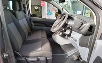 USED 2023 72 VAUXHALL Vivaro Life Electric 50kWh Combi MPV 5dr Electric Auto LWB (9 Seat, 11kW Charger) (136 ps) 9 SEATS AC ANDROID APPLE CARPLAY CRUISE CONTROL PARKING SENSORS 1 OWNER WARRANTY