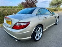 USED 2011 11 MERCEDES-BENZ SLK 3.5 SLK350 BlueEfficiency AMG Sport Convertible 2dr Petrol G-Tronic+ Euro 5 (s/s) (306 ps) 