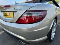 USED 2011 11 MERCEDES-BENZ SLK 3.5 SLK350 BlueEfficiency AMG Sport Convertible 2dr Petrol G-Tronic+ Euro 5 (s/s) (306 ps) 