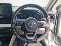 USED 2021 71 TOYOTA YARIS 1.5 VVT-h Excel Hatchback 5dr Petrol Hybrid E-CVT Euro 6 (s/s) (116 ps) Camera, Active Cruise, Carplay
