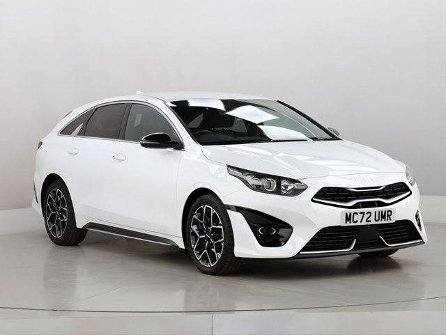 2023 Kia Proceed 1.5L Gt-Line 5dr - Photo 2
