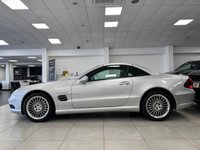 USED 2002 52 MERCEDES-BENZ SL 55 AMG 5.4 SL55 Kompressor AMG 2dr FSH/ULTRA LOW MILEAGE ONLY 29K