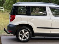 USED 2011 11 SKODA YETI 1.2 TSI S SUV 5dr Petrol Manual Euro 5 (105 ps) 