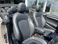 USED 2021 71 MINI CONVERTIBLE 2.0 Cooper S Exclusive Convertible 2dr Petrol Steptronic Euro 6 (s/s) (178 ps) *COMFORT PLUS AND NAV PACK*
