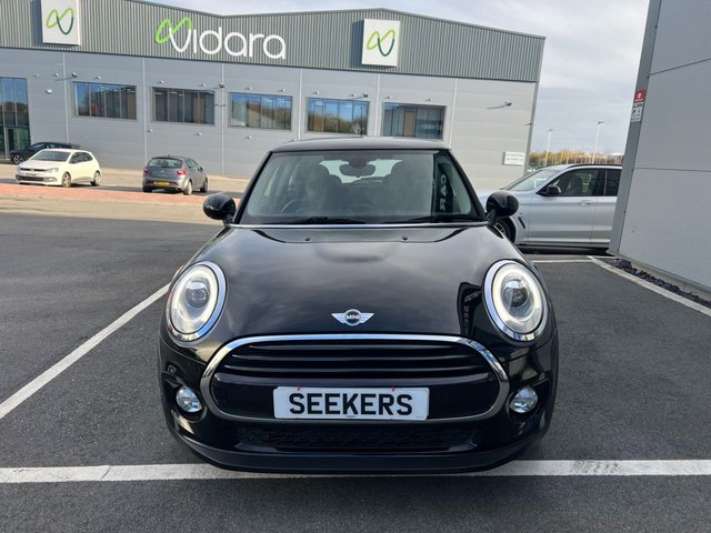 2017 MINI HATCH 1.5 Cooper Hatchback 3dr Petrol Auto Euro 6 (s/s) (136 ps) - Photo 9