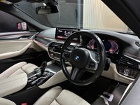 USED 2021 71 BMW 5 SERIES 3.0 530d MHT M Sport Saloon 4dr Diesel Hybrid Steptronic xDrive Euro 6 (s/s) (286 ps) Heads up| Gesture control | Carplay